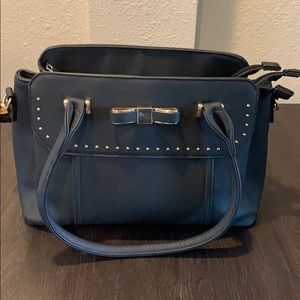 Ivy London purse